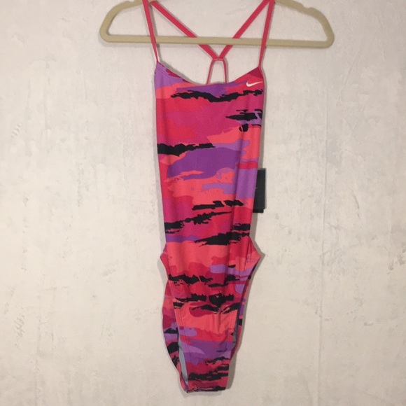 nike prism cut out tank